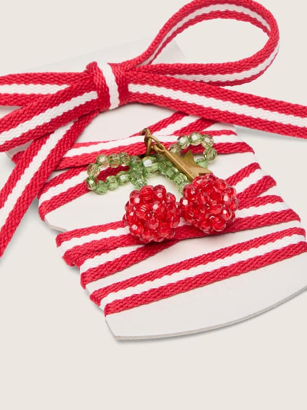 Golden Goose - Skins red and white laces with cherry charm in 