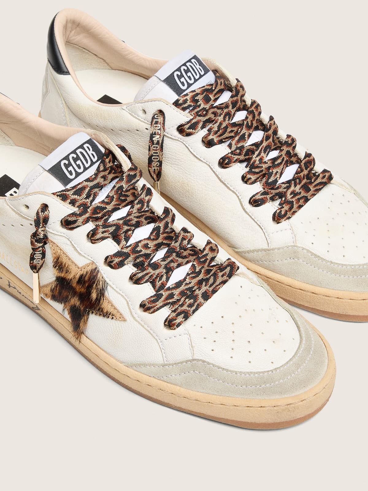 Schn&uuml;rsenkel aus Jacquard mit Leoprint