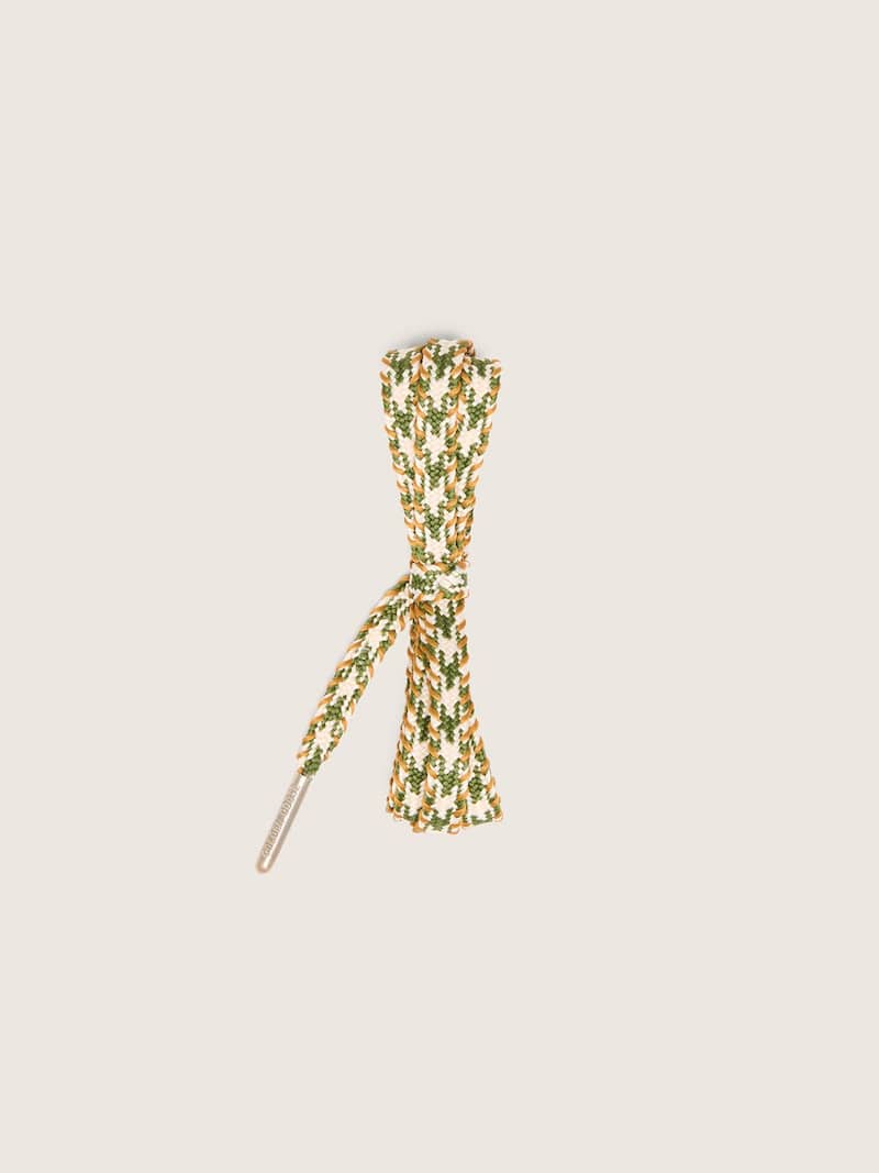 Lacets en corde cr&egrave;me, vert olive et ocre avec d&eacute;tails argent&eacute;s