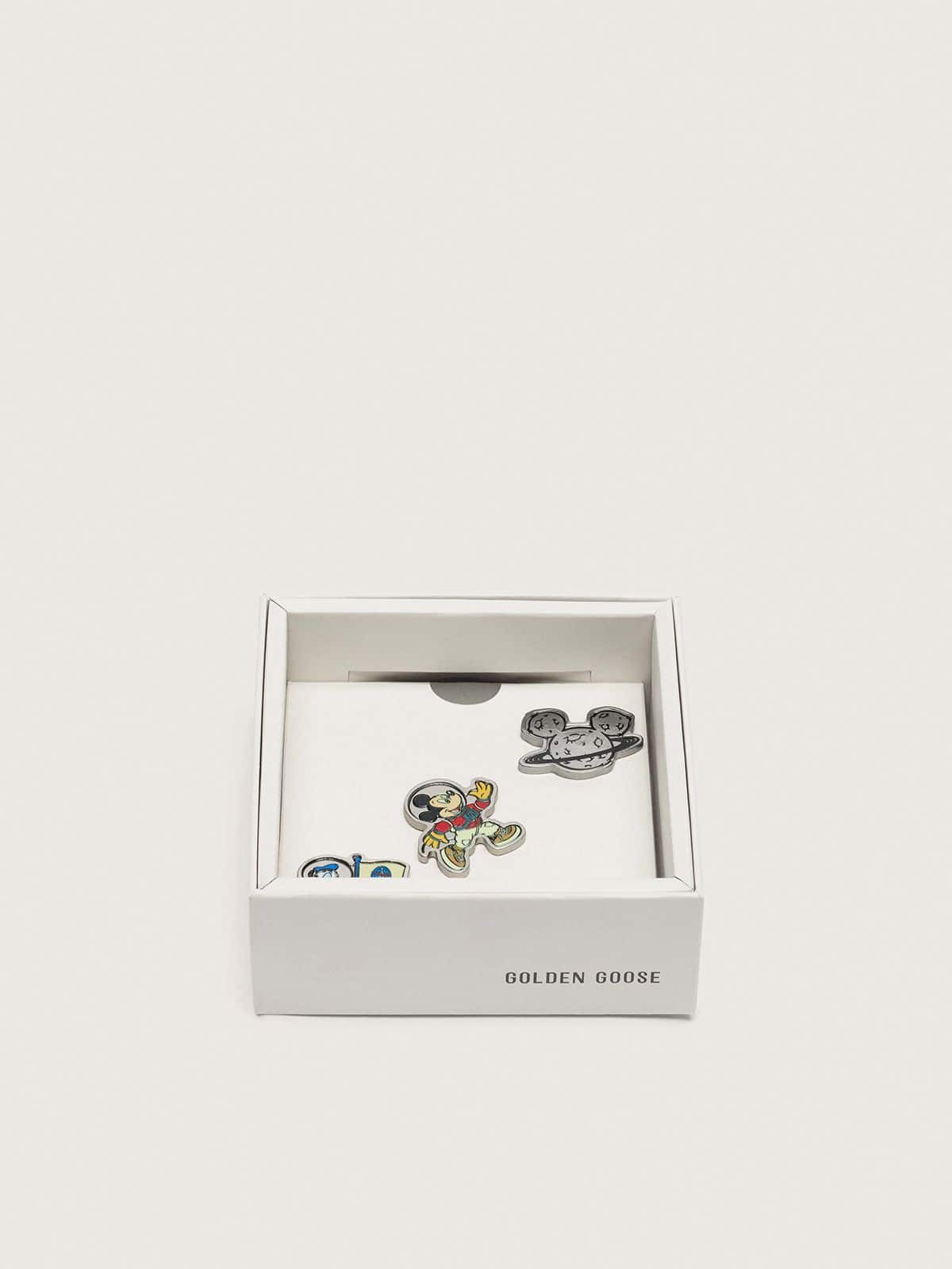 Golden Goose - Disney | Golden Goose Set di tre spille ispirate a topolino e ai suoi amici in 