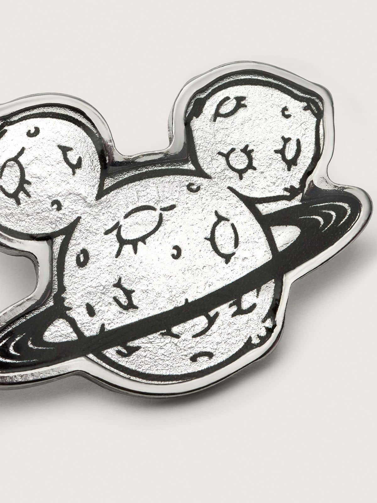 Golden Goose Disney | Golden Goose Set di tre spille ispirate a topolino e ai suoi amici Accessori unisex