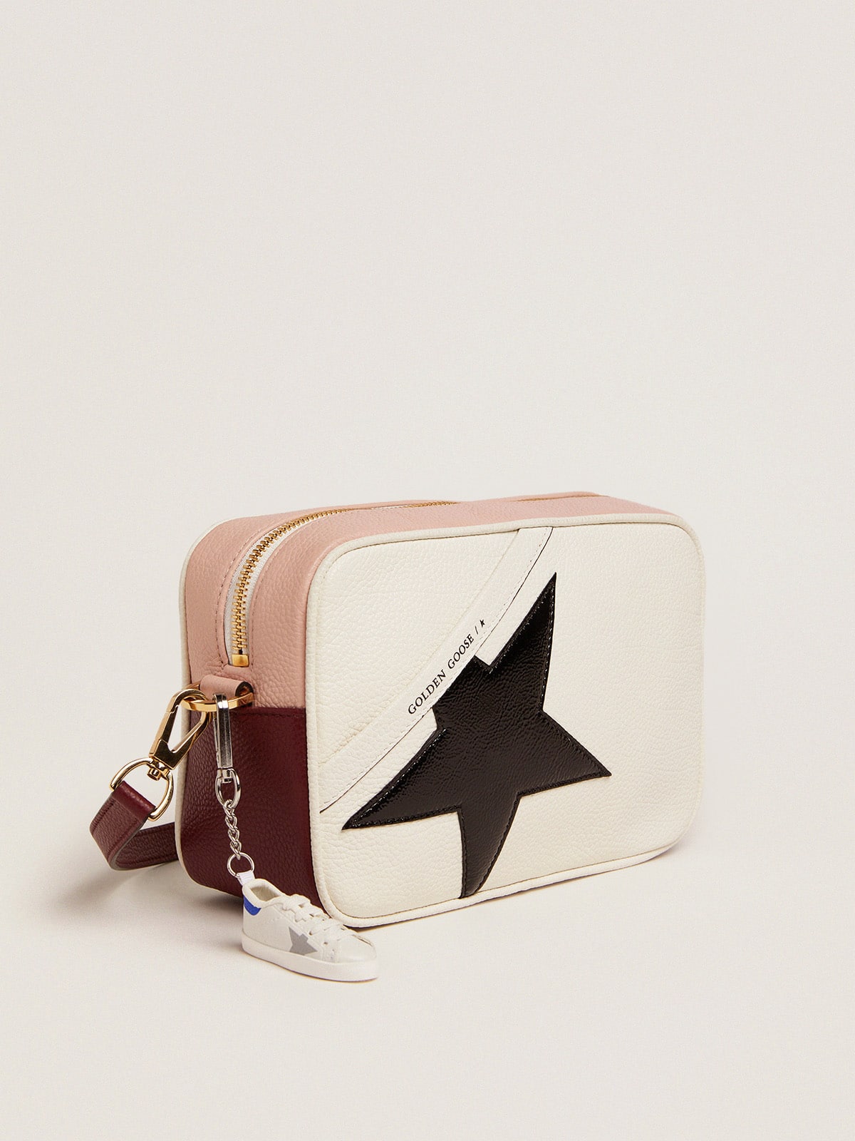 Golden Goose - White and pink Star Bag with black patent leather star in 