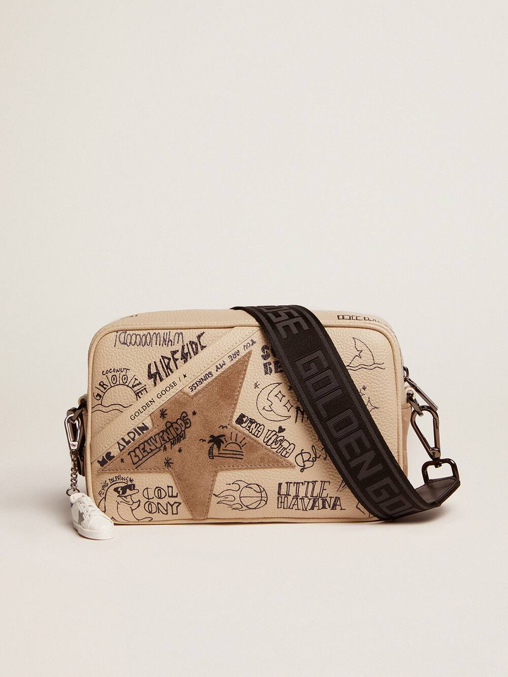 Golden Goose - Borsa Star Bag in pelle color bianco sporco con scritte nere a contrasto e stella in suede tortora in 