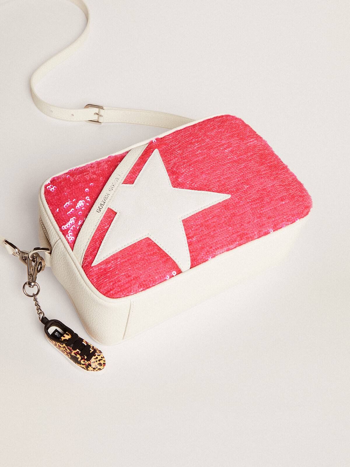 Golden Goose - Star Bag in white leather with fuchsia sequins and white suede star in 