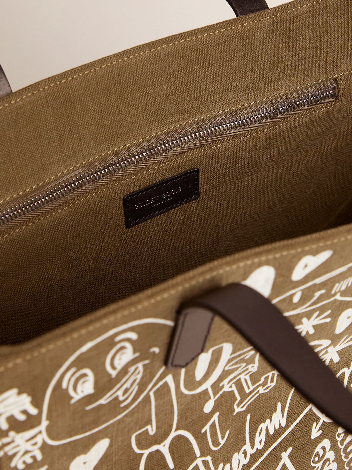 Golden Goose - North-South California Bag in military green canvas with graffiti in 