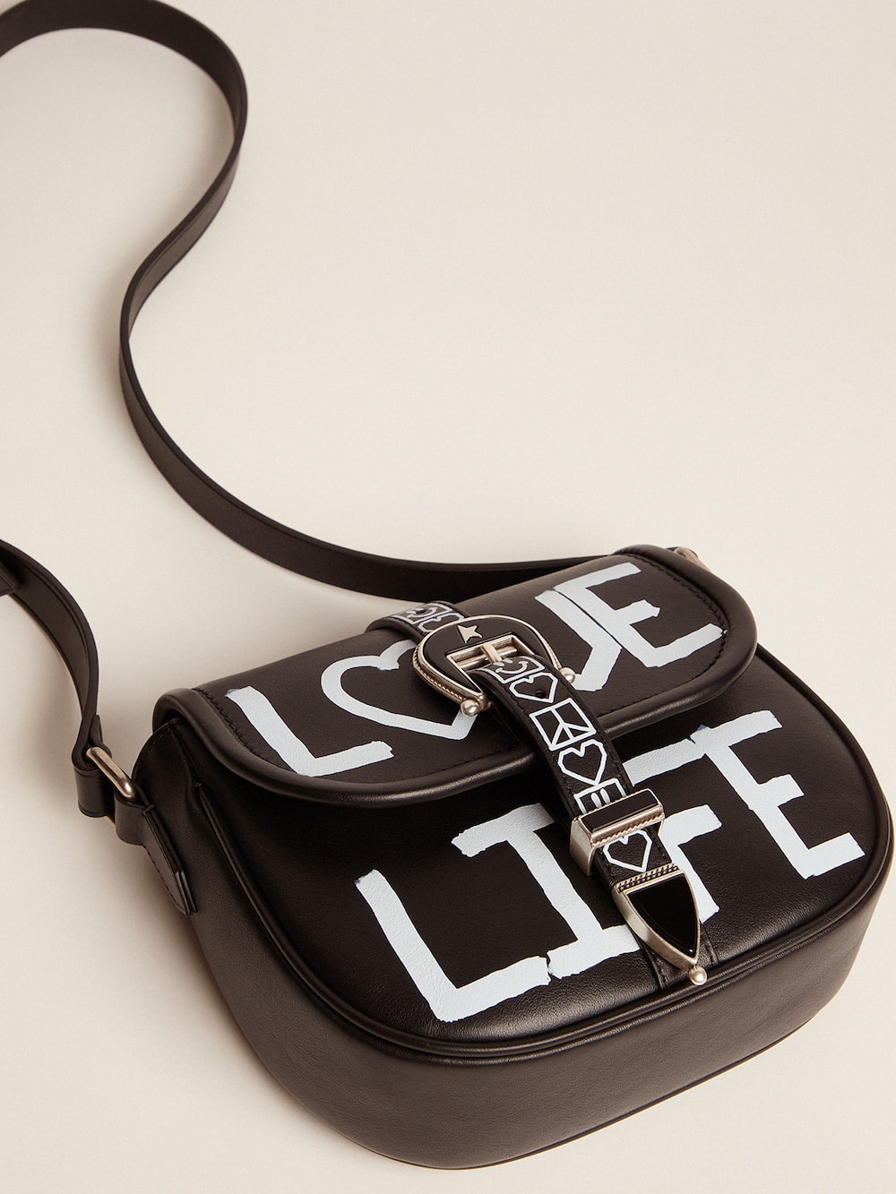 Golden Goose - Bolso Rodeo Bag Small negro de piel con estampado serigrafiado «Love Life» in 