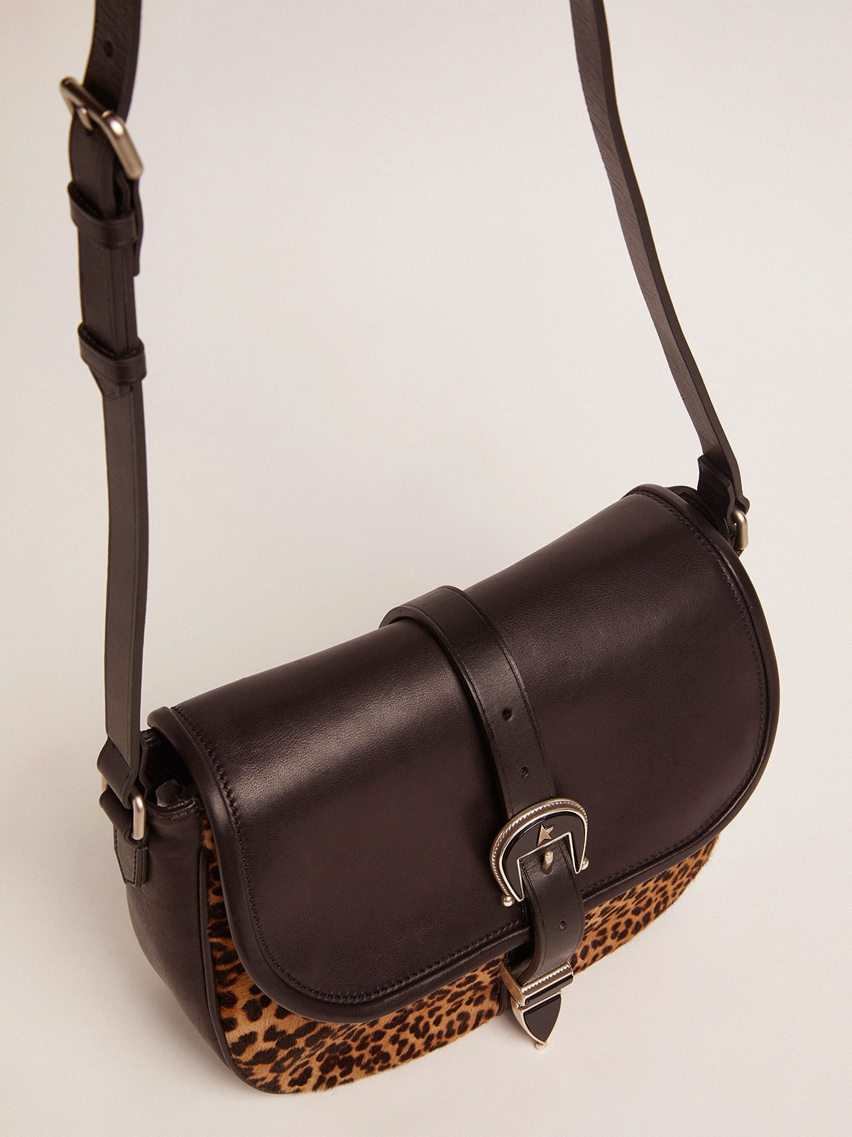 Golden Goose - Medium Rodeo Bag in black leather and leopard-print pony skin in 