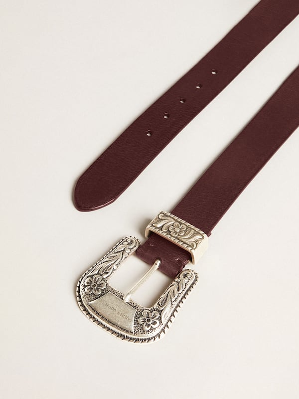 Golden Goose - Women’s belt in burgundy leather with decorated silver buckle in 