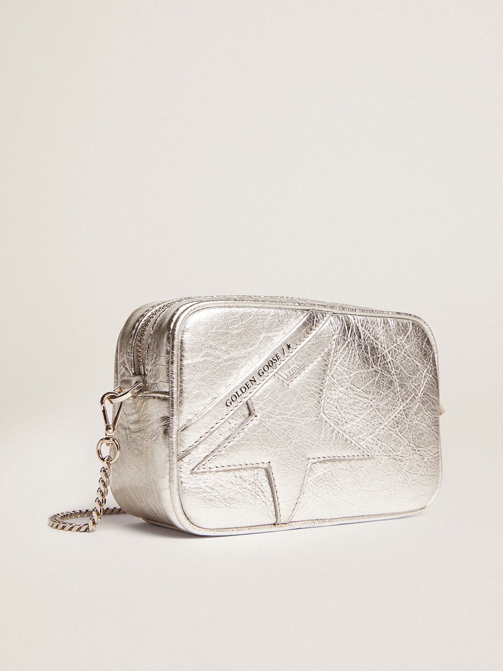 Golden Goose - Mini Star Bag da donna in pelle laminata argento e stella ton sur ton in 