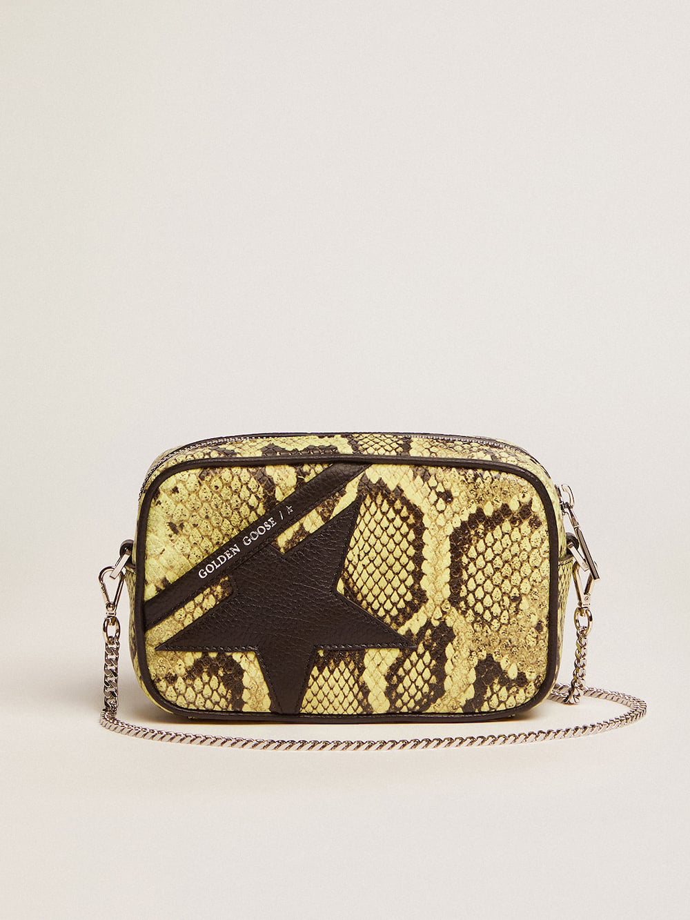 Golden Goose - Limonengrüne Mini Star Bag aus Leder mit Schlangenmotiv und schwarzem Stern in 