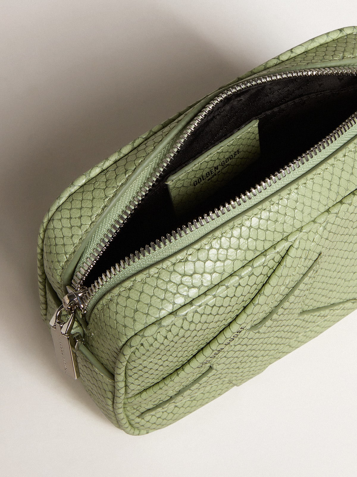 Golden Goose - Mini Star Bag in pelle con stampa pitonata color verde chiaro in 