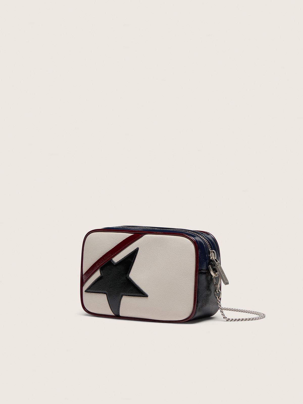 Golden Goose - Mini Star Bag in pelle  bianco burro con stella nera e dettagli bordeaux e blu scuro in 