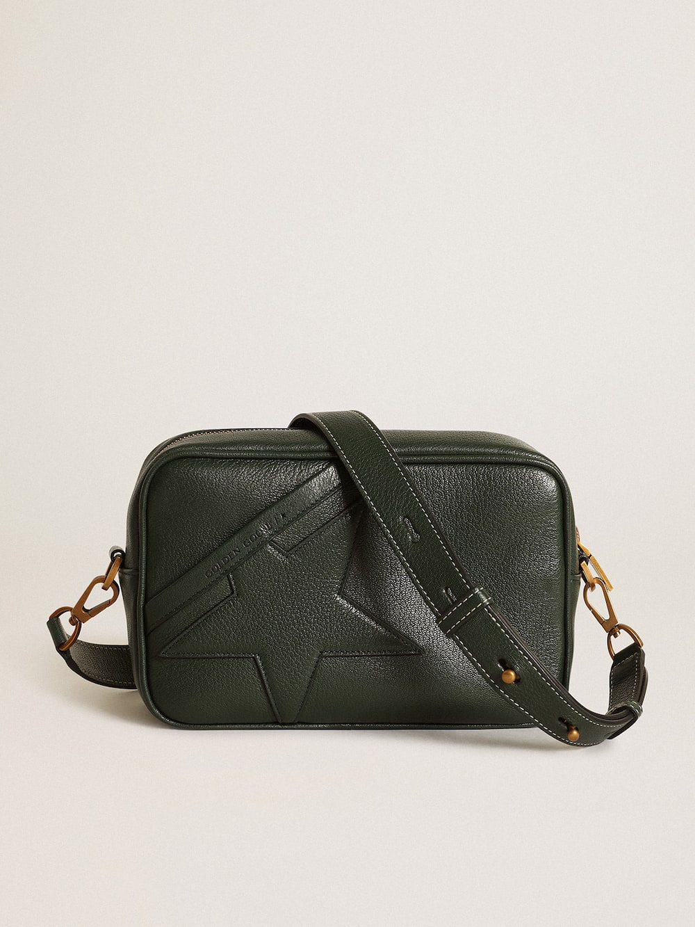 Golden Goose - Star Bag in pelle verde scuro con stella ton sur ton in 