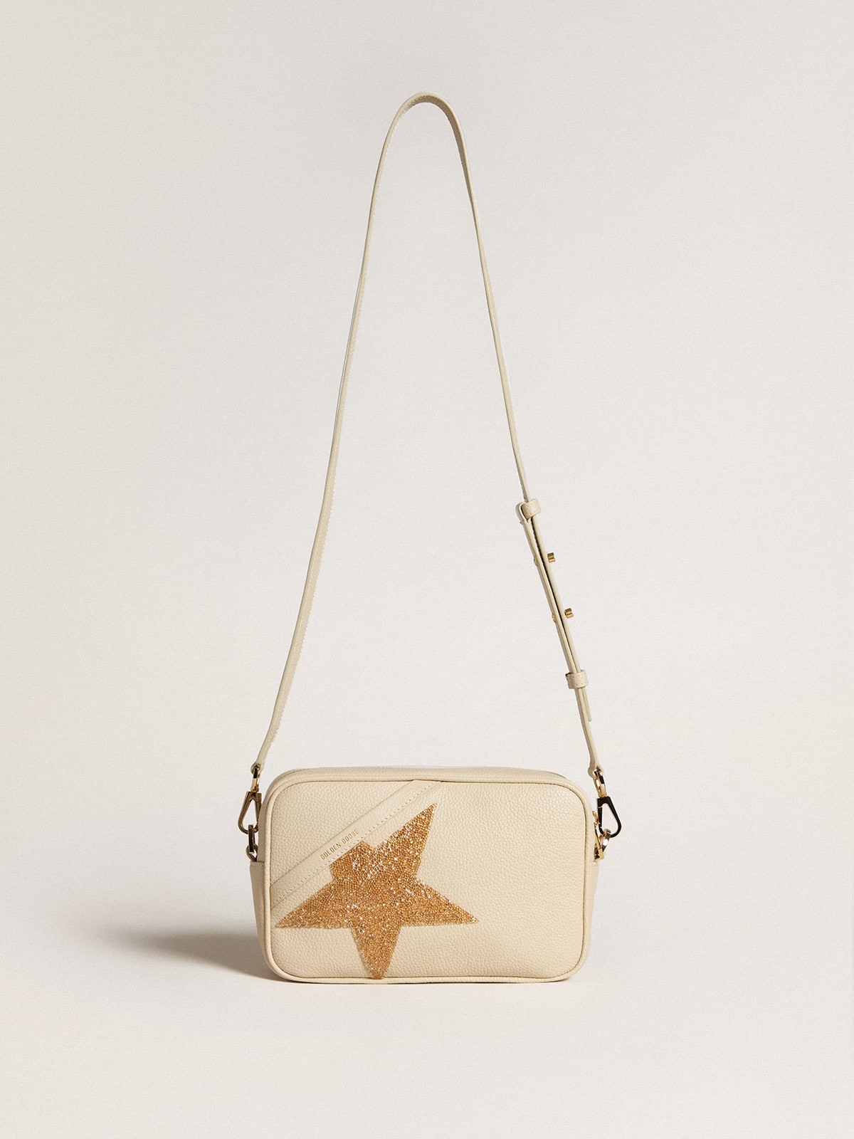 Golden Goose - Star Bag de piel martillada color mantequilla con estrella con cristales Swarovski in 