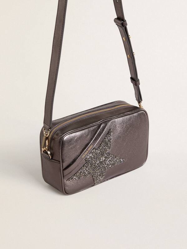 Golden Goose - Star Bag in gray metallic leather with Swarovski crystal star in 