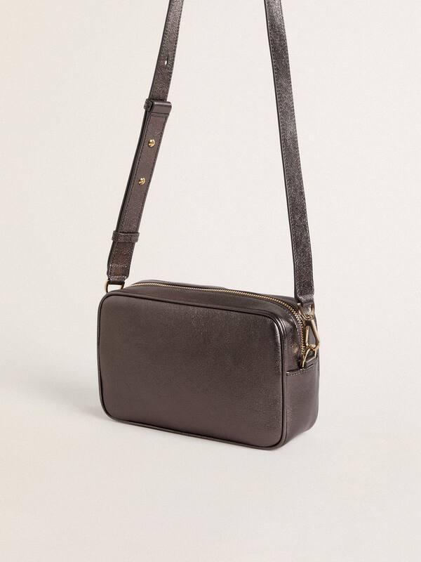 Golden Goose - Star Bag in gray metallic leather with Swarovski crystal star in 