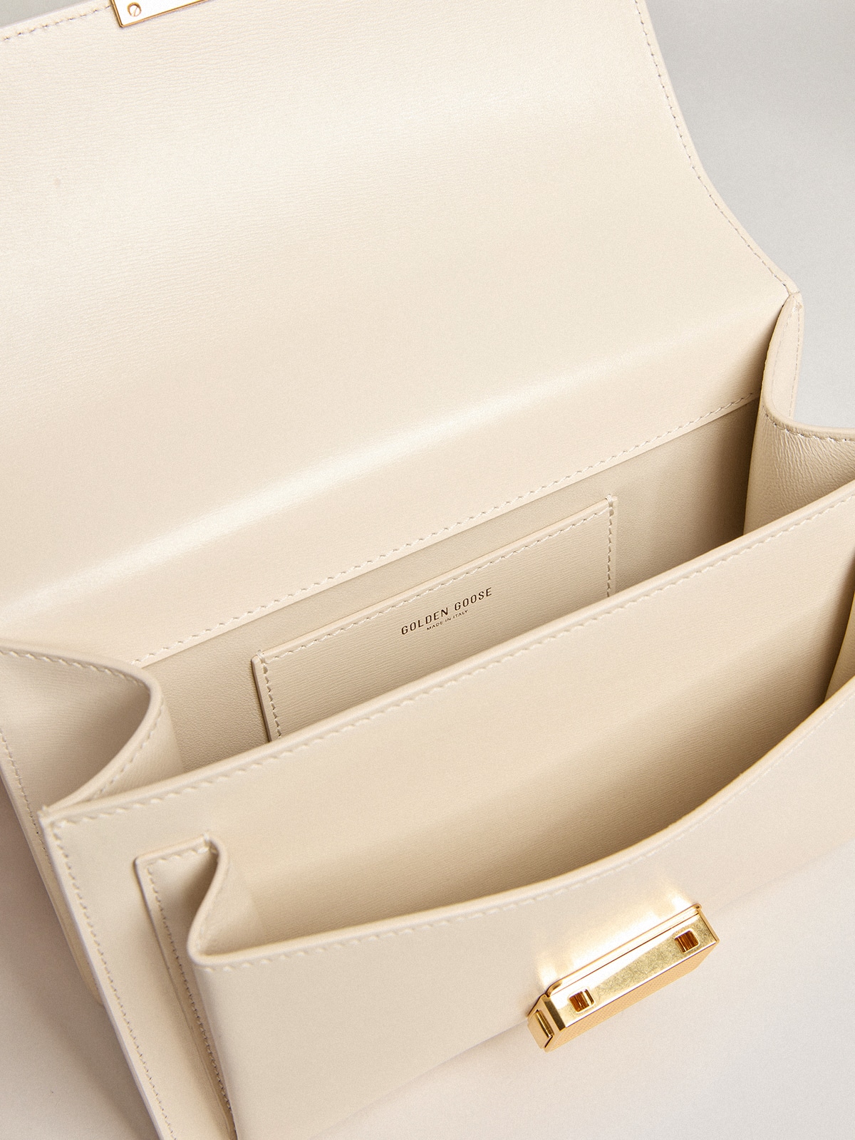 Golden Goose - Venezia Bag in pelle palmellato burro personalizzata con foulard in seta  in 