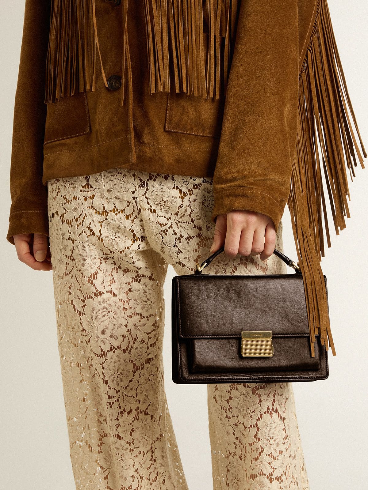 Golden Goose - Sac Venezia en cuir liégé marron foncé vintage avec détails dorés  in 