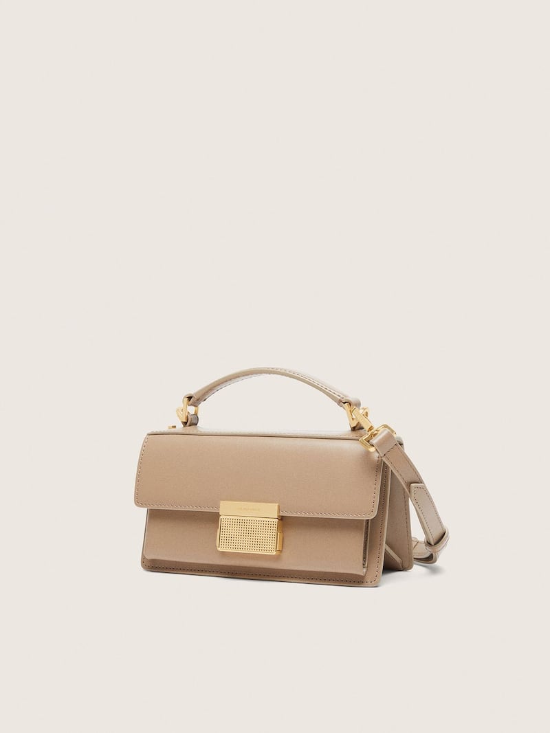 Golden Goose - Small Venezia Bag in beige boarded leather with gold details in 