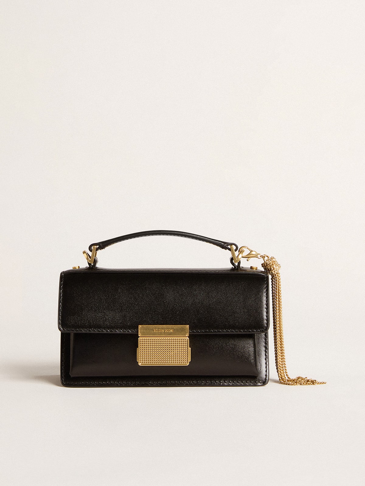 Golden Goose - Schwarze Venezia Bag Small aus Palmellato-Leder mit goldfarbenen Details in 