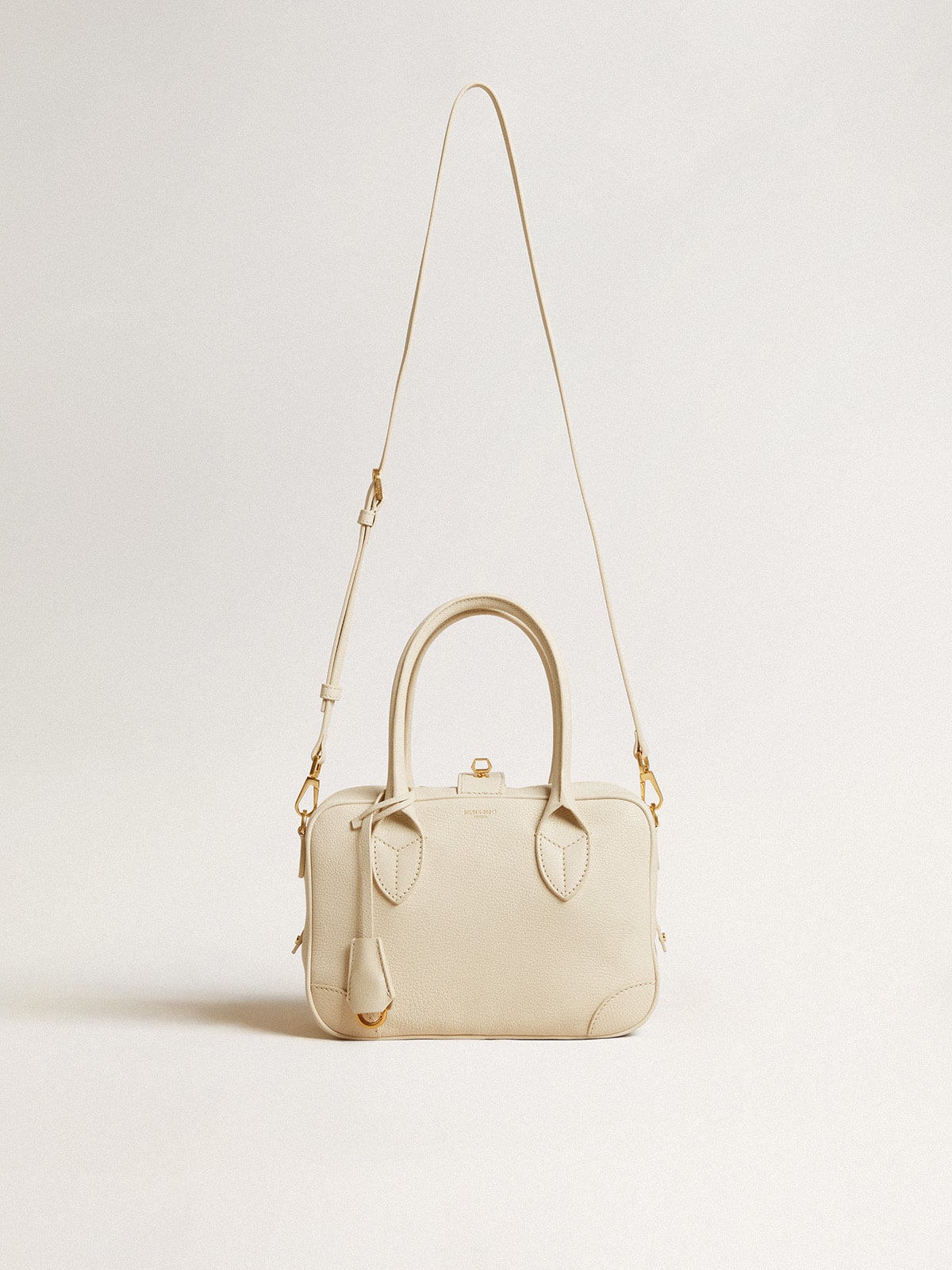 Golden Goose - Vita Bag in butter-colored sheepskin leather with gold details in 