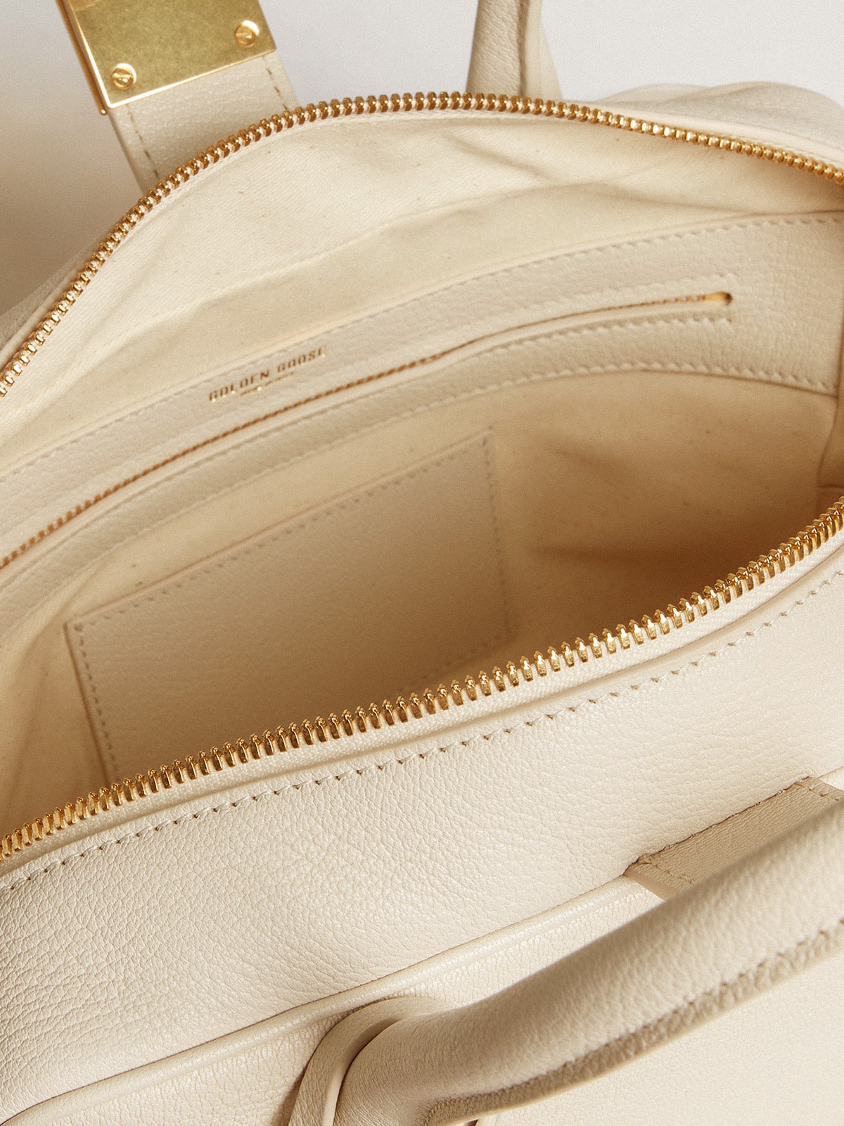 Golden Goose - Vita Bag in butter-colored sheepskin leather with gold details in 