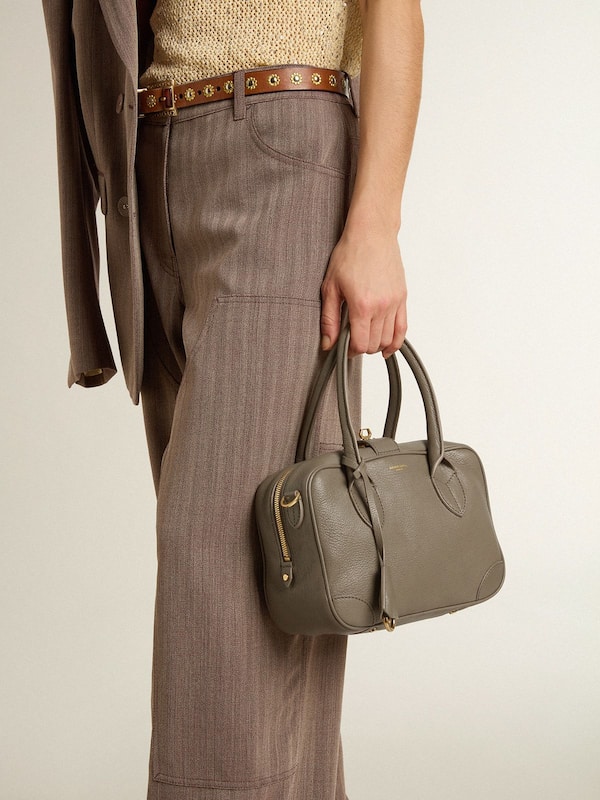 Golden Goose - Vita Bag in sage-green leather with gold details in 