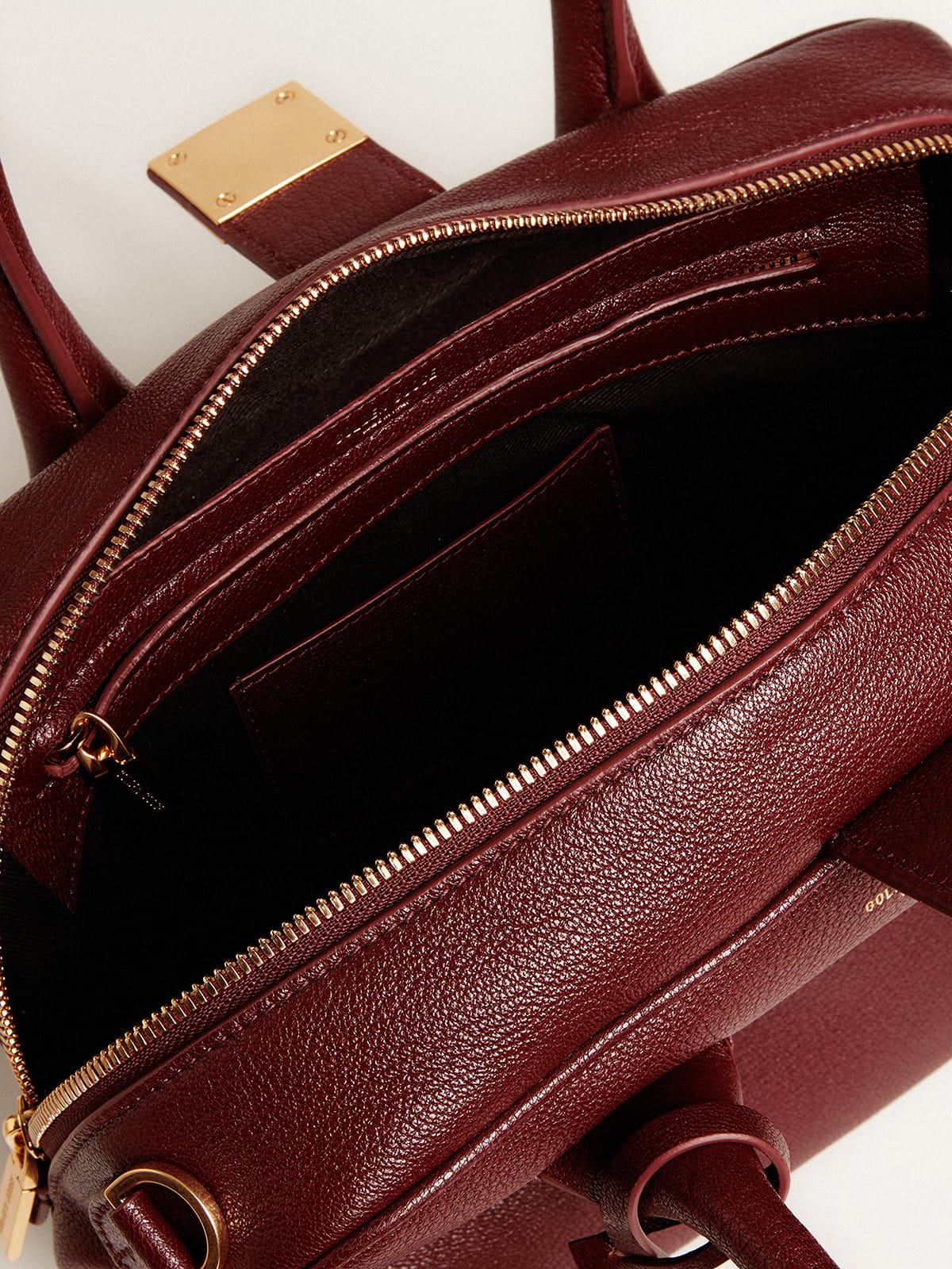 Golden Goose - Vita Bag in burgundy sheepskin leather with gold details in 