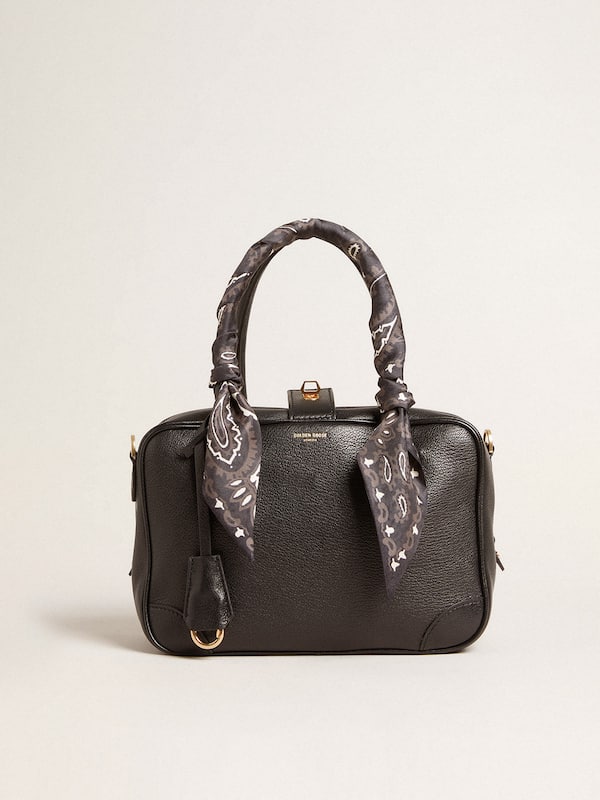 Golden Goose - Vita Bag in black sheepskin leather with gold details in 