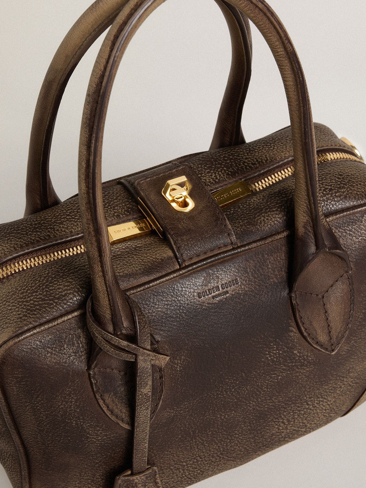Golden Goose - Vita Bag ヴィンテージレザー（ブラウン） ゴールドディテール  in 