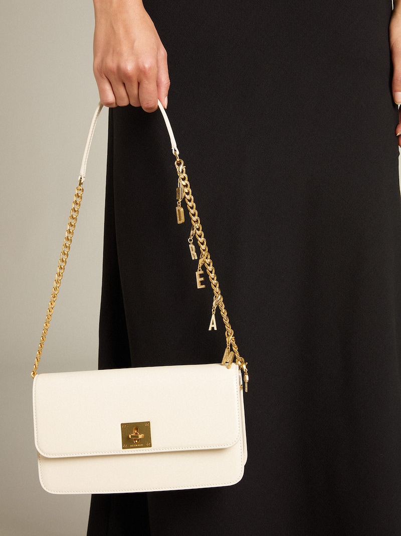 Golden Goose - Gioia Bag en piel palmellato color mantequilla y detalles dorados in 