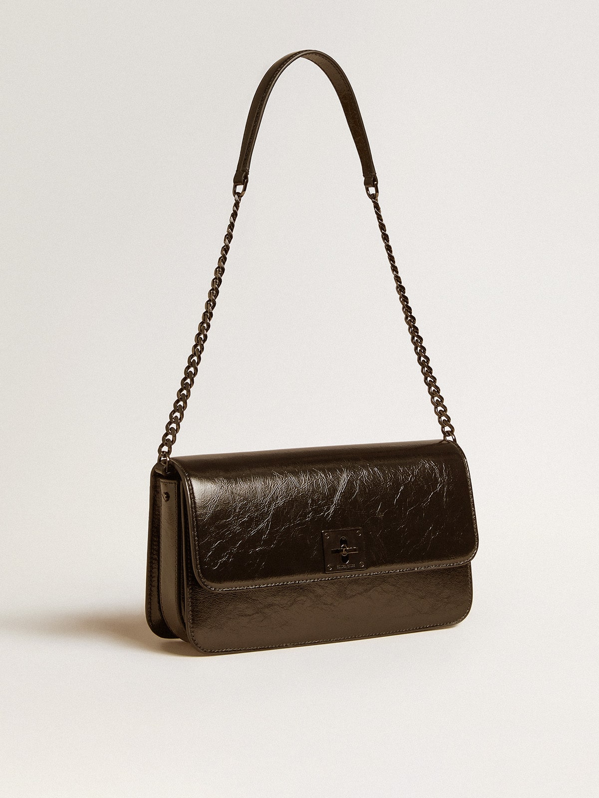 Golden Goose - Gioia Bag in black glossy leather with metal details in 