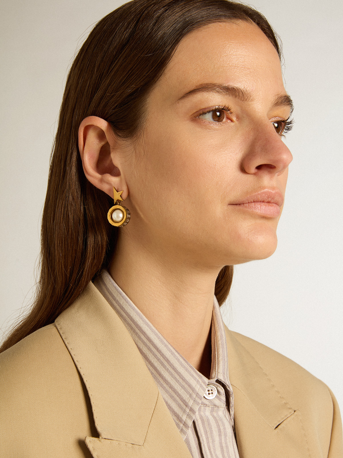 Golden Goose - Boucles d’oreilles dorées avec étoile et perle in
