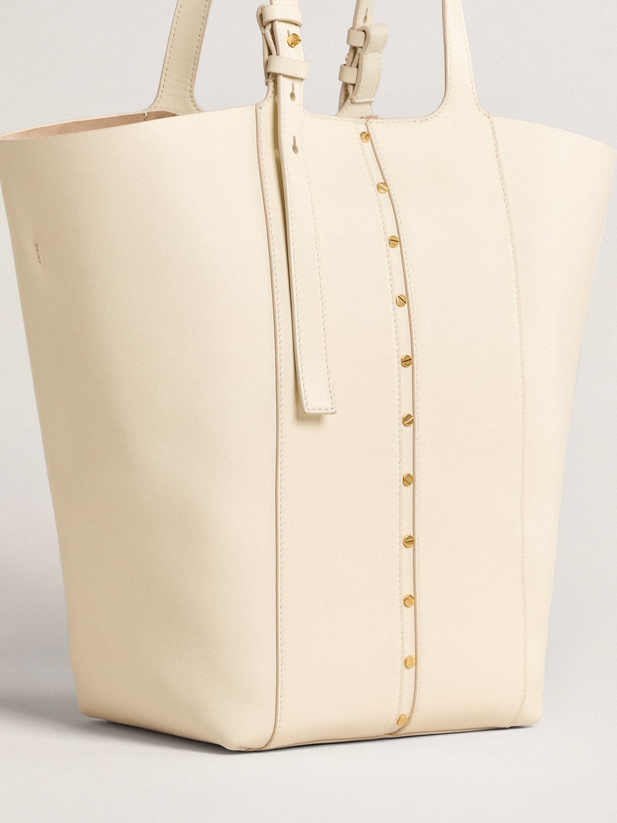 Golden Goose - 24/7 Bag North South in butter-colored leather with adjustable handles in 
