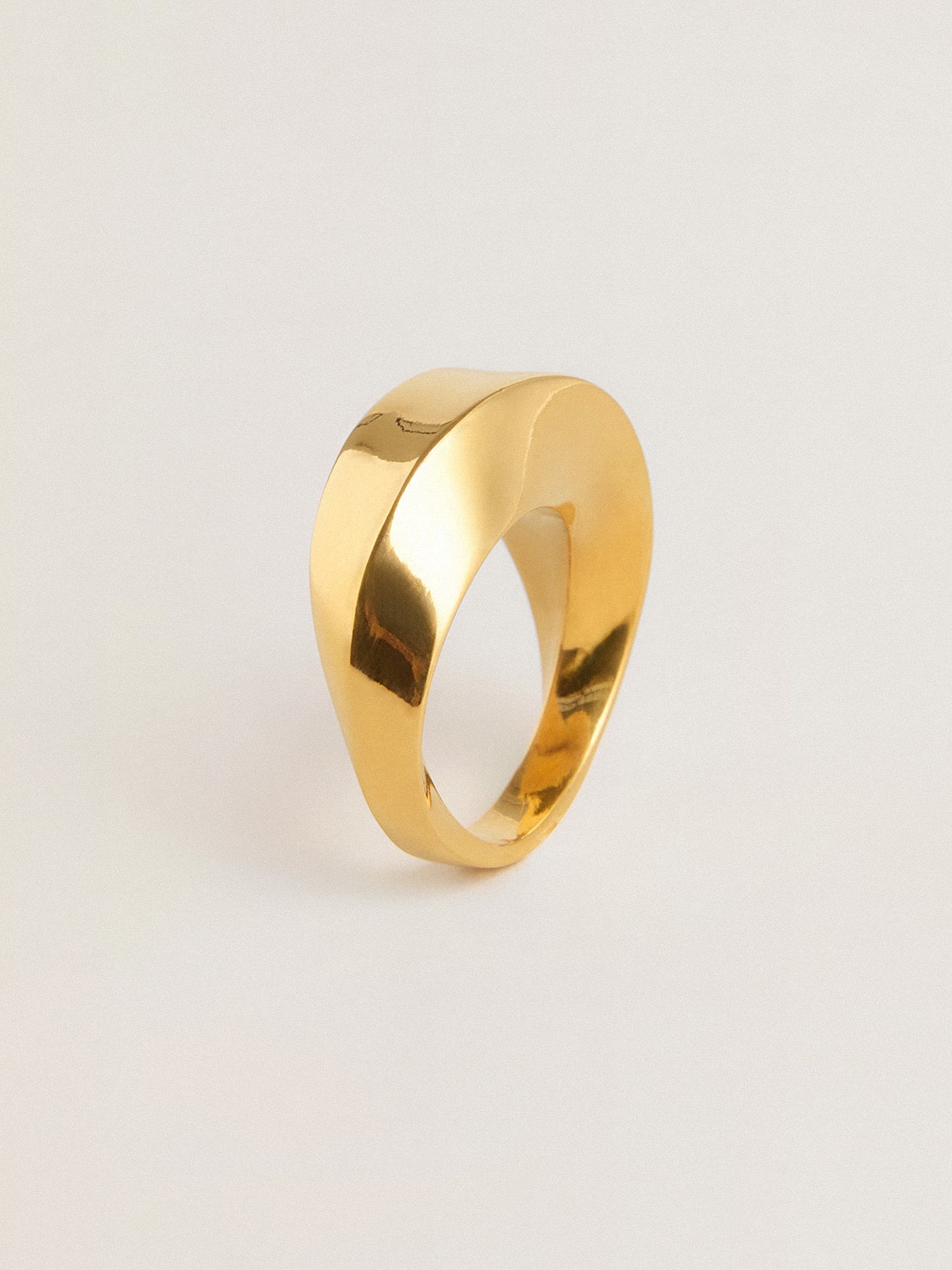 Gold ring  