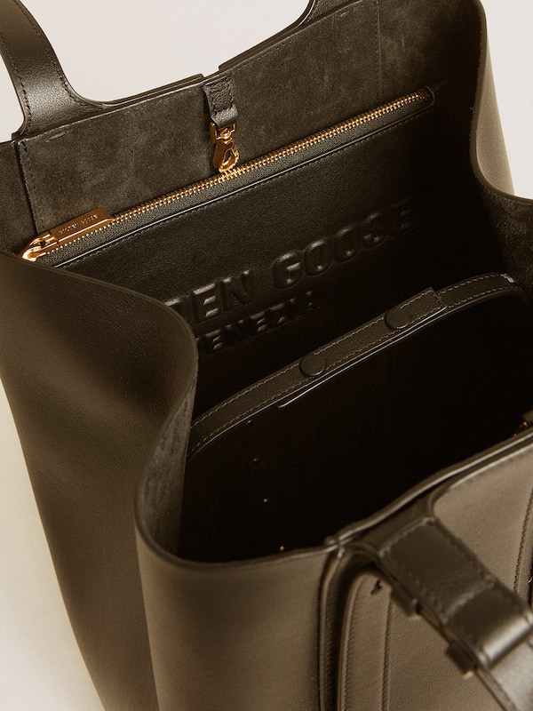 Golden Goose - Pouch in black leather with raised logo in 
