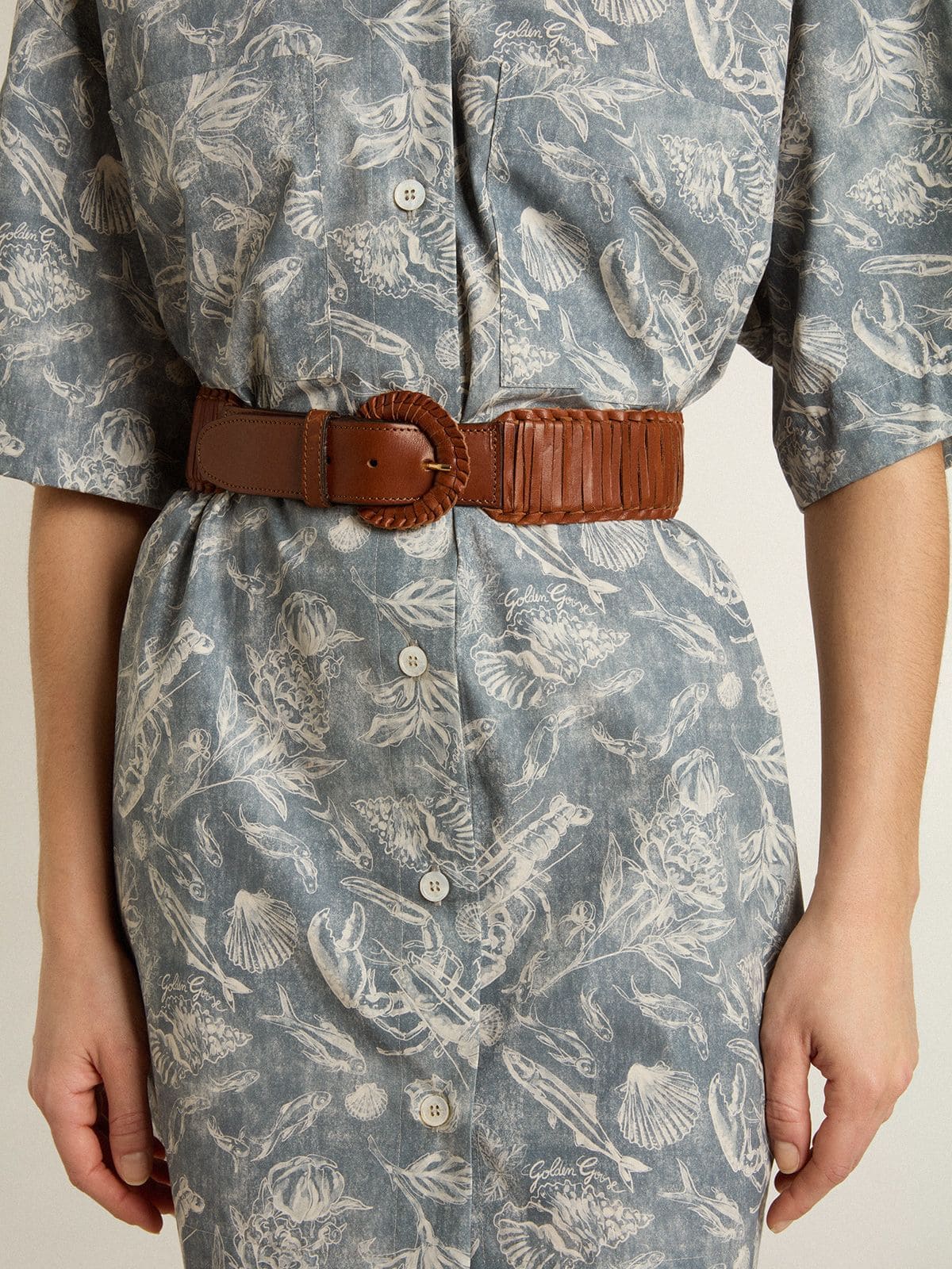 Golden Goose - Women's belt in woven brown leather in 