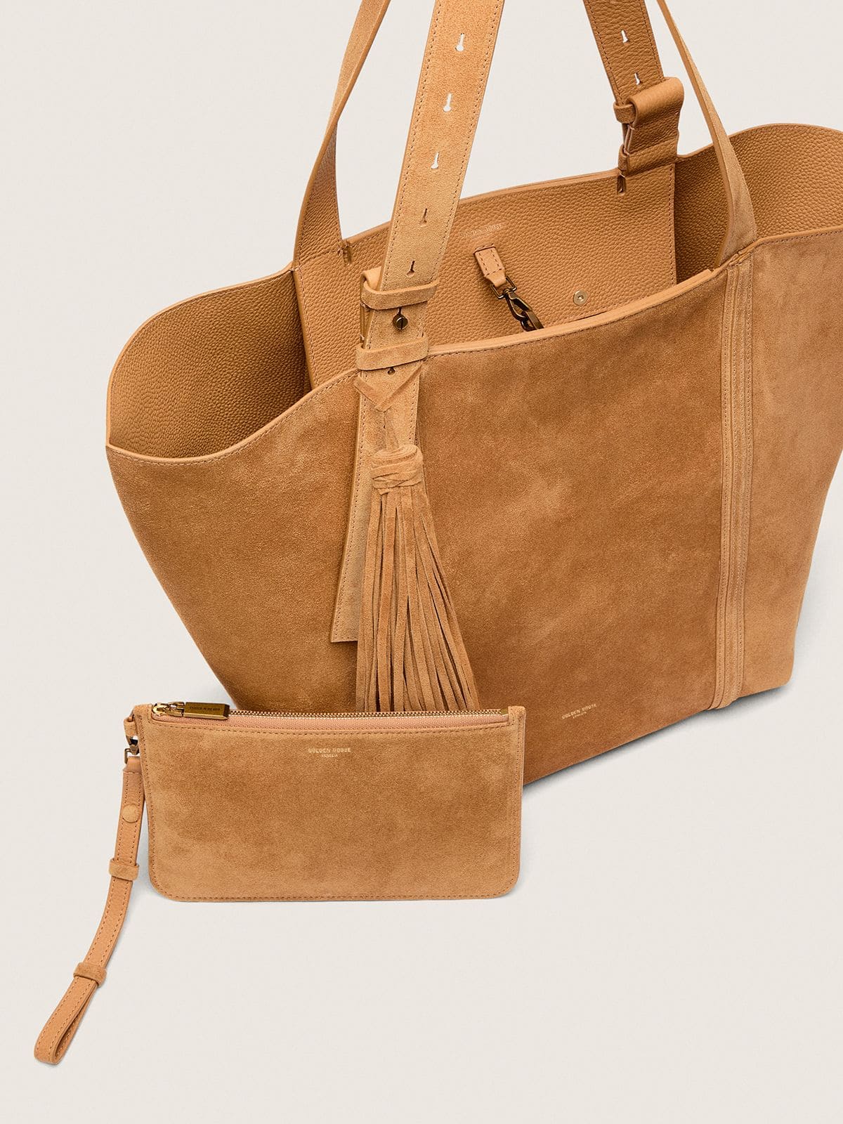 Golden Goose - 24/7 Bag East West en daim camel avec franges in 