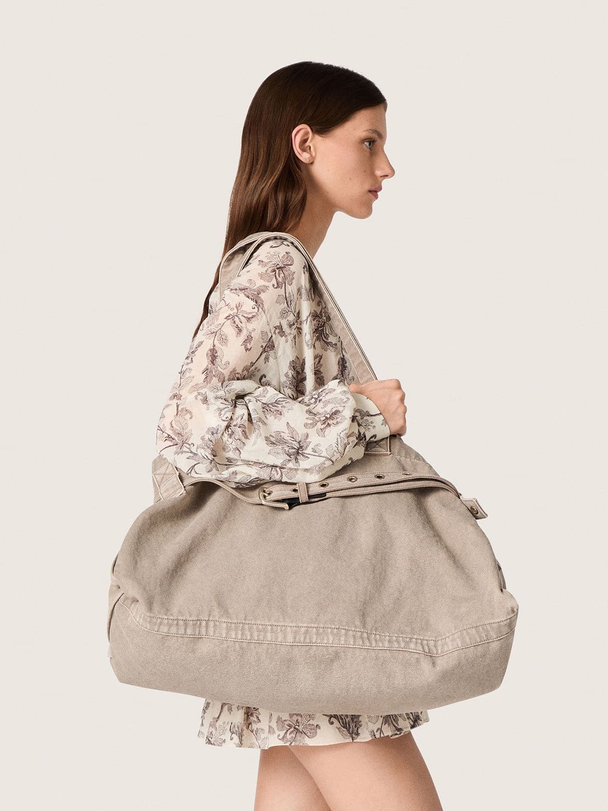 Golden Goose - Bolso tote de lona antracita con bordados y detalles en plateado antiguo in 