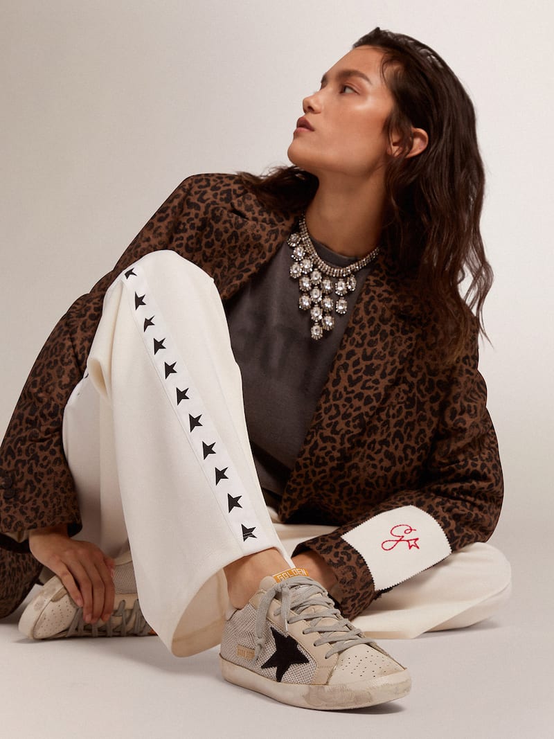 Golden Goose - Women's Super-Star in leather with black star in 