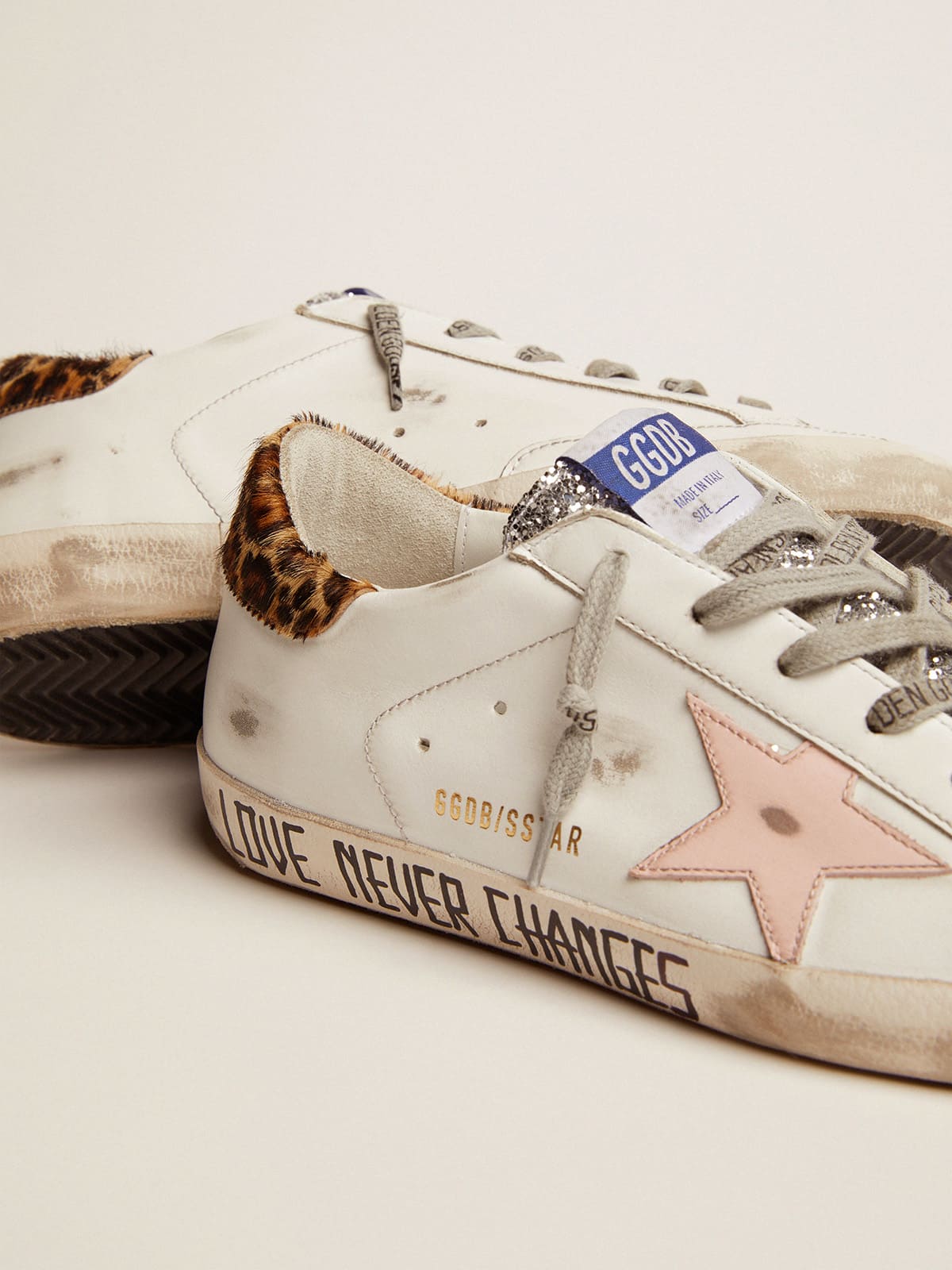 Golden Goose - Super-Star avec languette pailletée argentée et inscription réalisée à la main in 