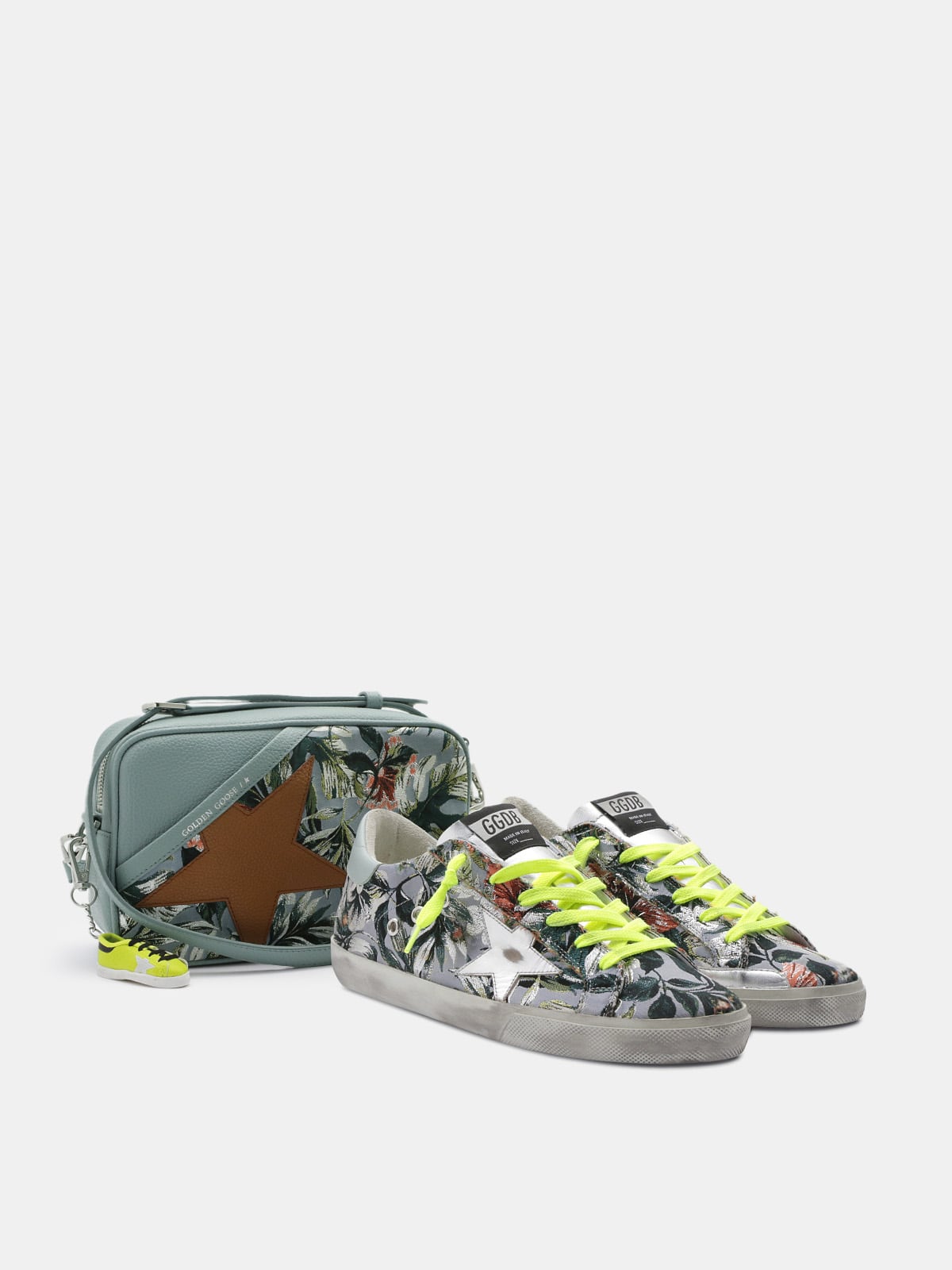 Golden Goose - Super-Star sneakers in floral-patterned jacquard with a silver star in 