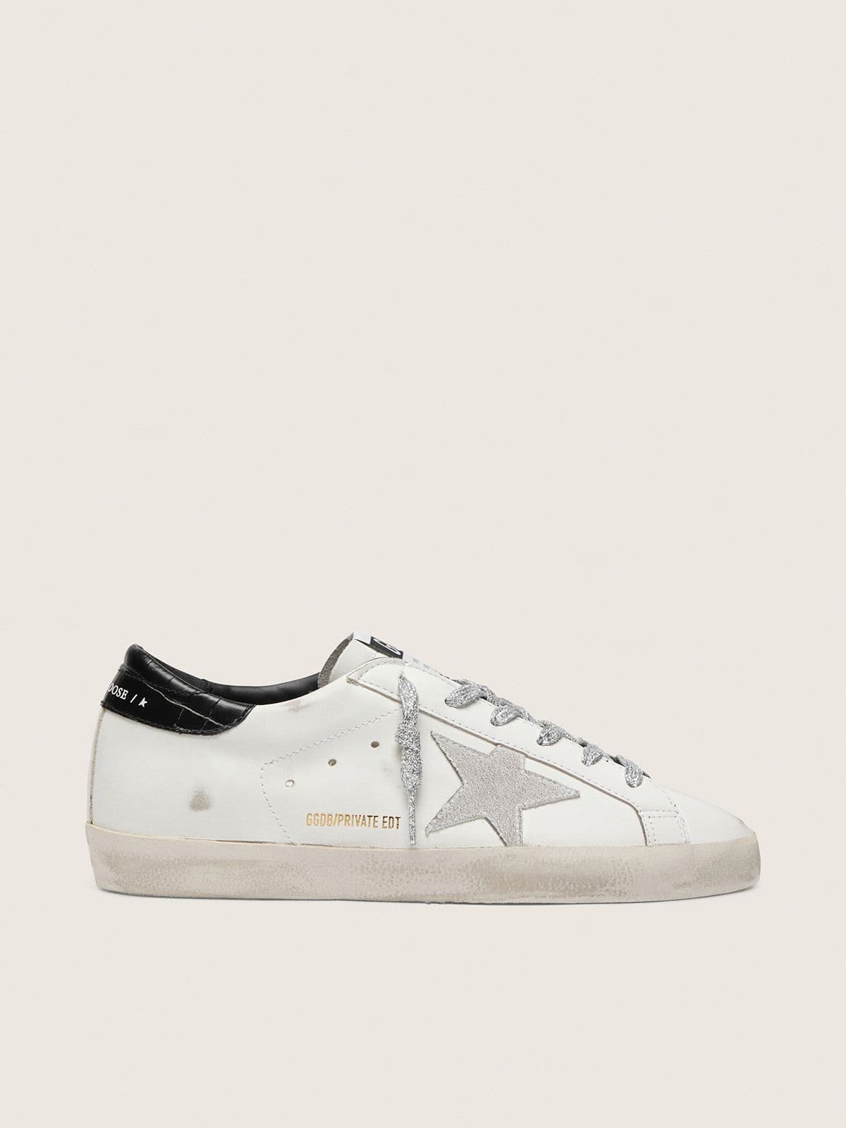 Golden Goose - Super-Star Damen mit weißem Suedestern und schwarzer Krokoferse in 
