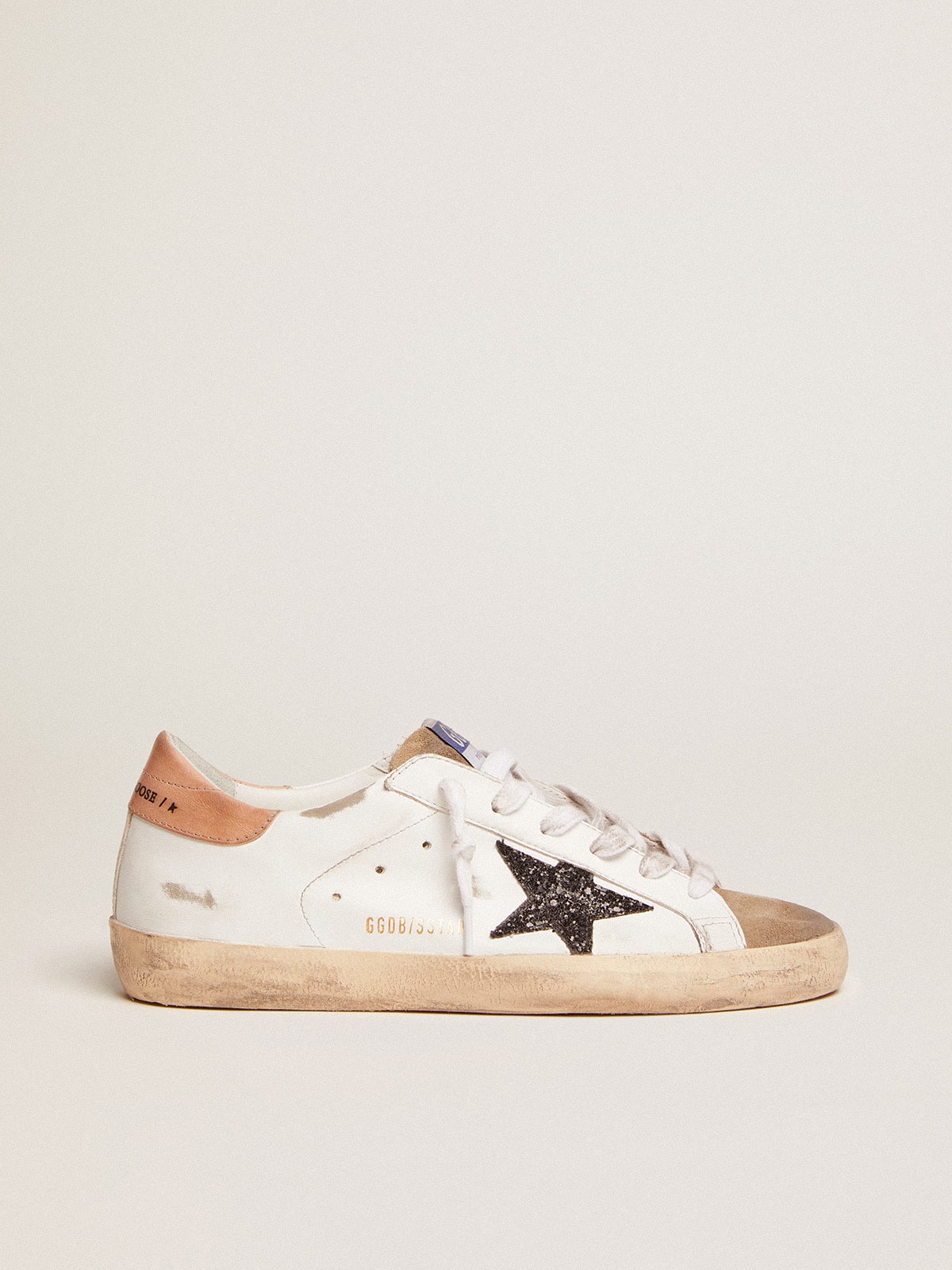 Golden Goose - Super-Star femme avec étoile à paillettes noires et contrefort rose in 