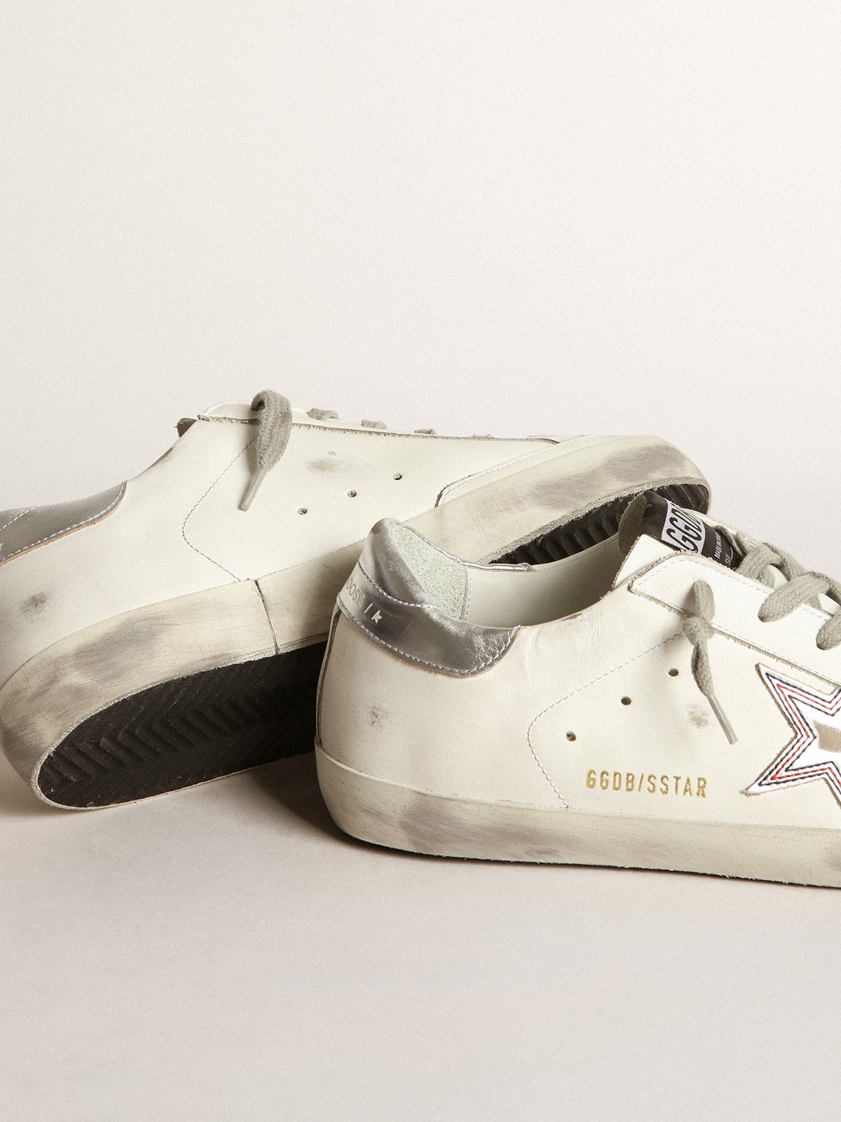 Golden Goose - Silver star Super-Star sneakers with contrasting stitching in 