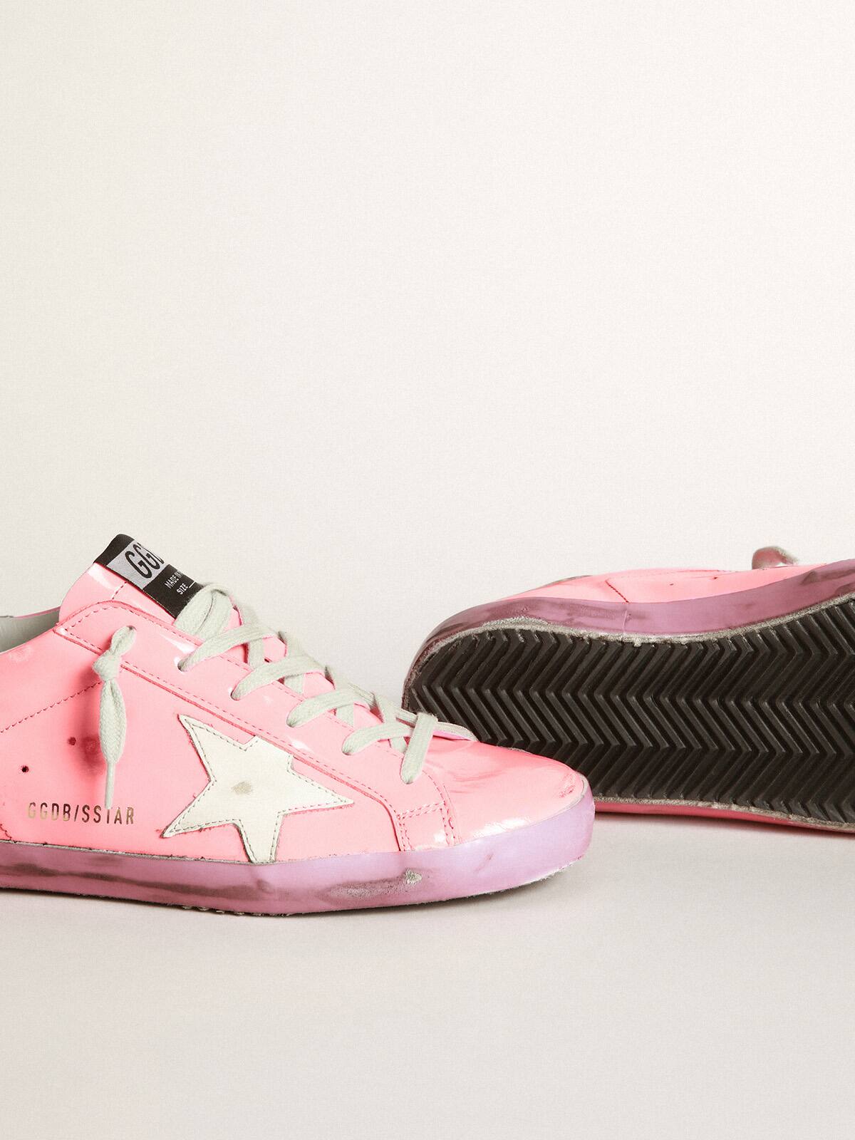 Golden Goose - Pink Super-Star sneakers with silver heel tab in 