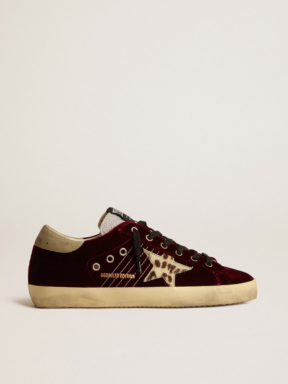 Women's Super-Star LTD in velvet with pony skin star and glitter tongue | Golden  Goose