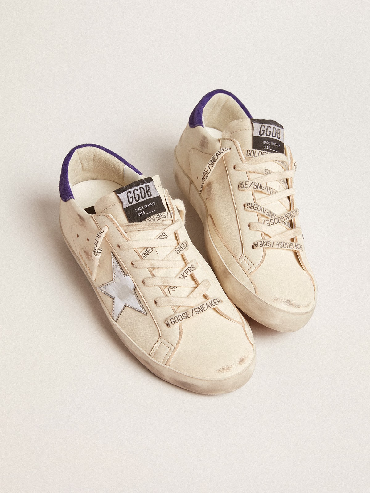 限定版 Super-Star ナッパレザー ラミネートスター＆スエードヒールタブ（バイオレット） | Golden Goose