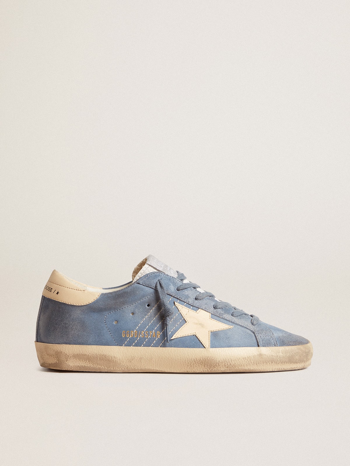 Golden Goose - Super-Star de ante azul con estrella y refuerzo del talón de piel beige in 