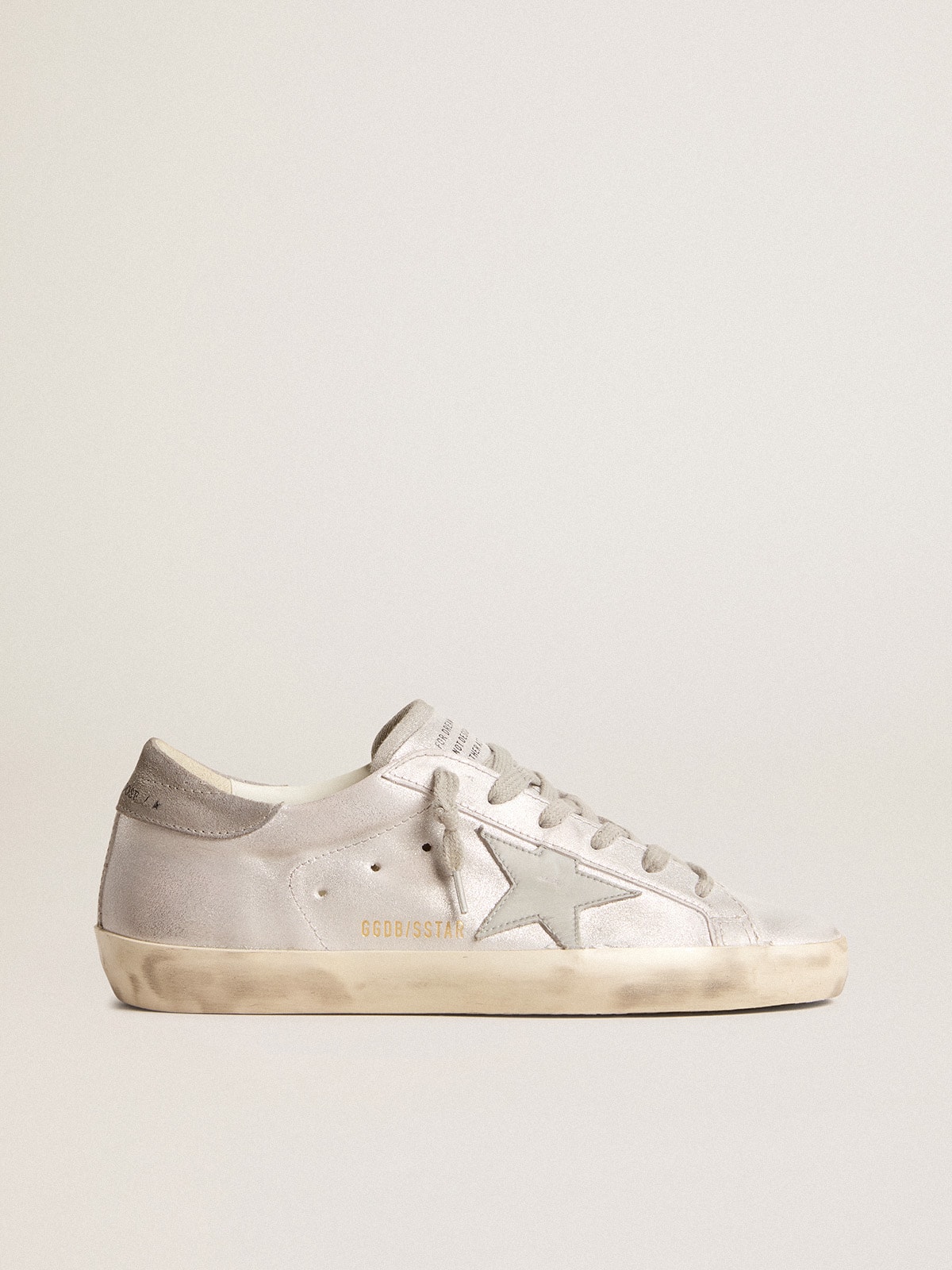 Golden Goose - Super-Star de couro com efeito glitter cinza-branco com estrela de couro in 